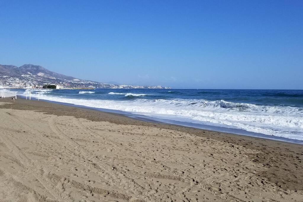 Stunning Fuengirola Gem With City And Sea Views Exterior photo